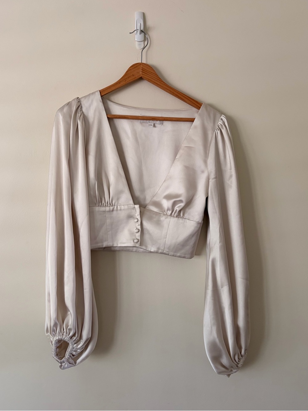 Meshki Satin V-Neck Crop Blouse with Button Front - Cream